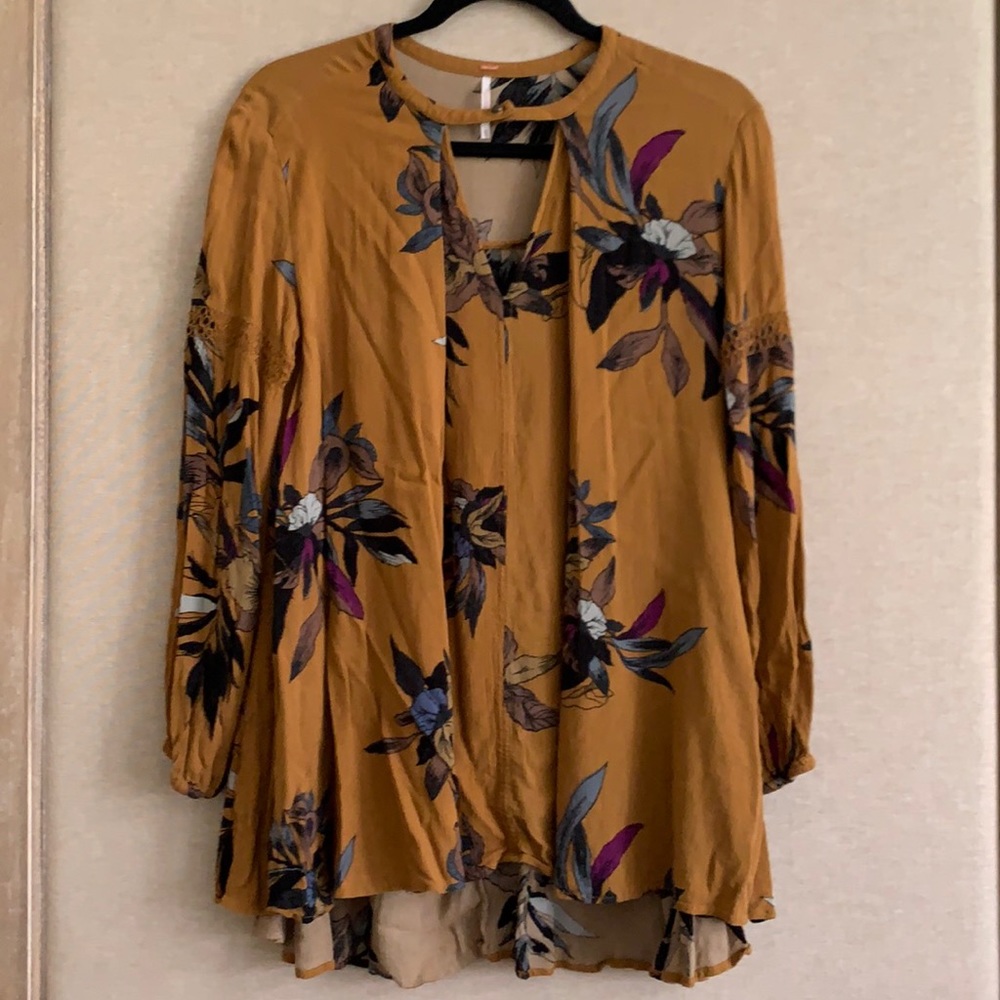 Free people flowy tunic with side pockets